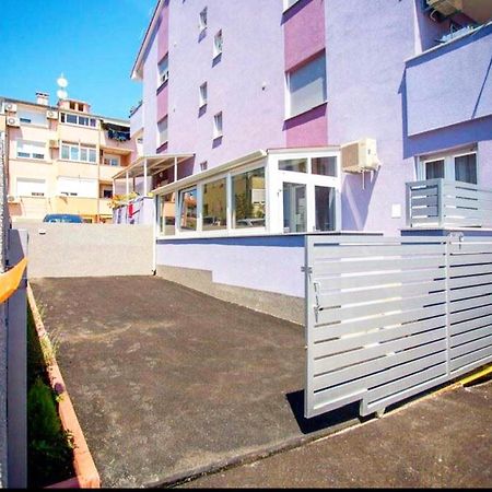 Royal Apartment Pula Exterior foto
